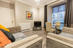 Two Bedroom Apartment Within Walking Distance to City Centre
